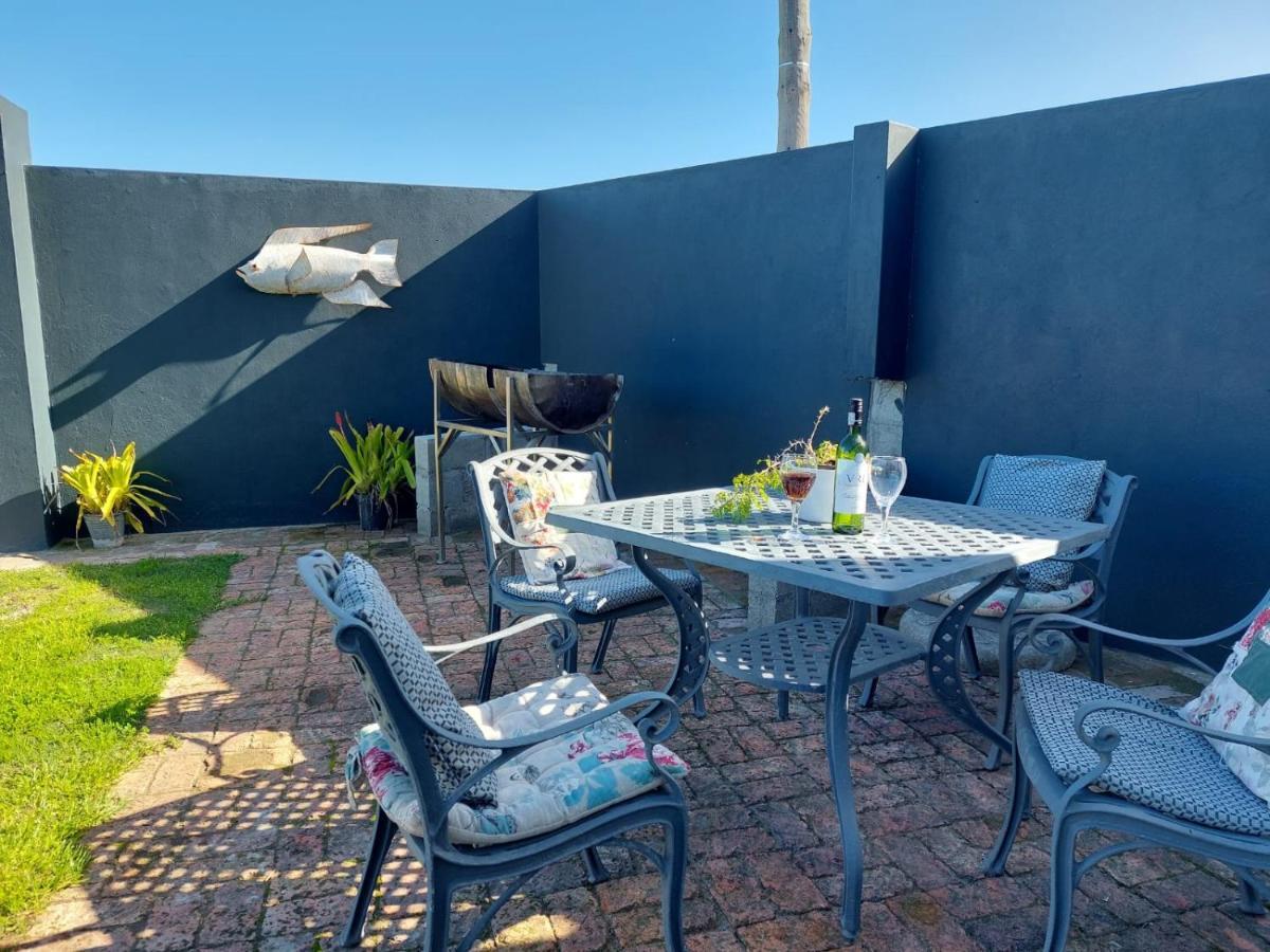 Starfish Accommodation Struisbaai Esterno foto